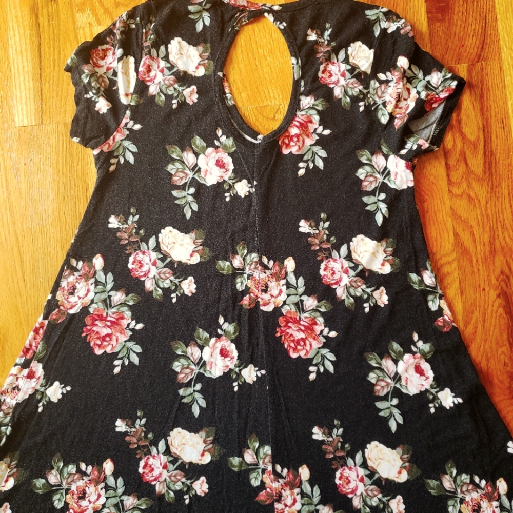 Black and pink dress